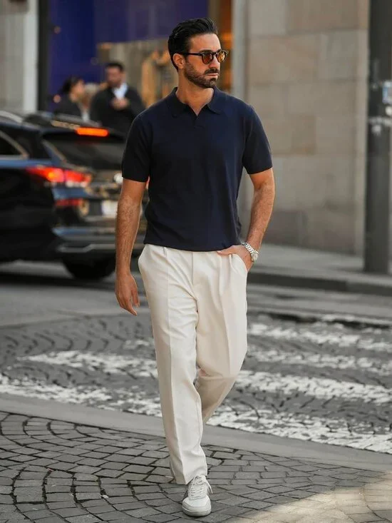 Women's Navy Blue V-Neck Short Sleeve Stretch Knit Polo Shirt Top - Picture 4 of 5